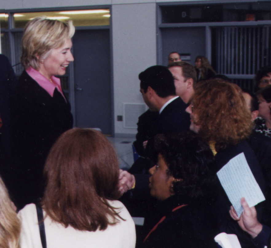 Senator Clinton and EvdL on Guy Fawkes
Day 2001